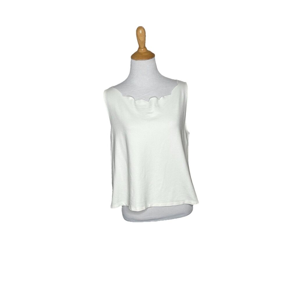 Eri + Ali Anthropologie Meg Scalloped White Jersey Knit Sleeveless Top Sz M